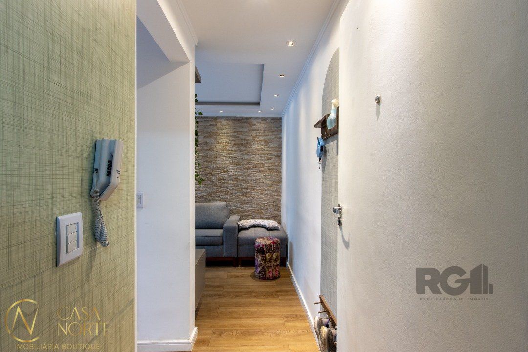 Apartamento à venda com 3 quartos, 122m², 1 suíte, 1 vaga, Rua Monte Arraes no bairro Nonoai em Porto Alegre