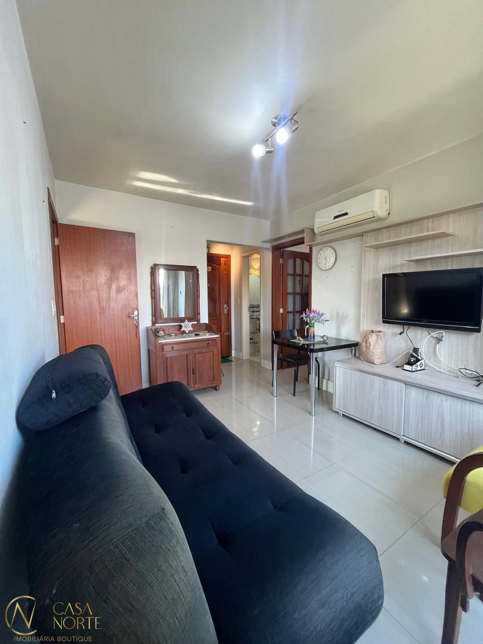 Apartamento à venda com 2 quartos, 58m², Rua Vicente da Fontoura no bairro Santo Antônio em Porto Alegre
