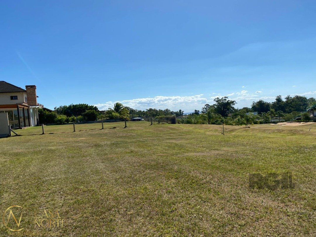 Terreno à venda  com 1024m², Avenida Juca Batista no bairro Chapéu do Sol em Porto Alegre