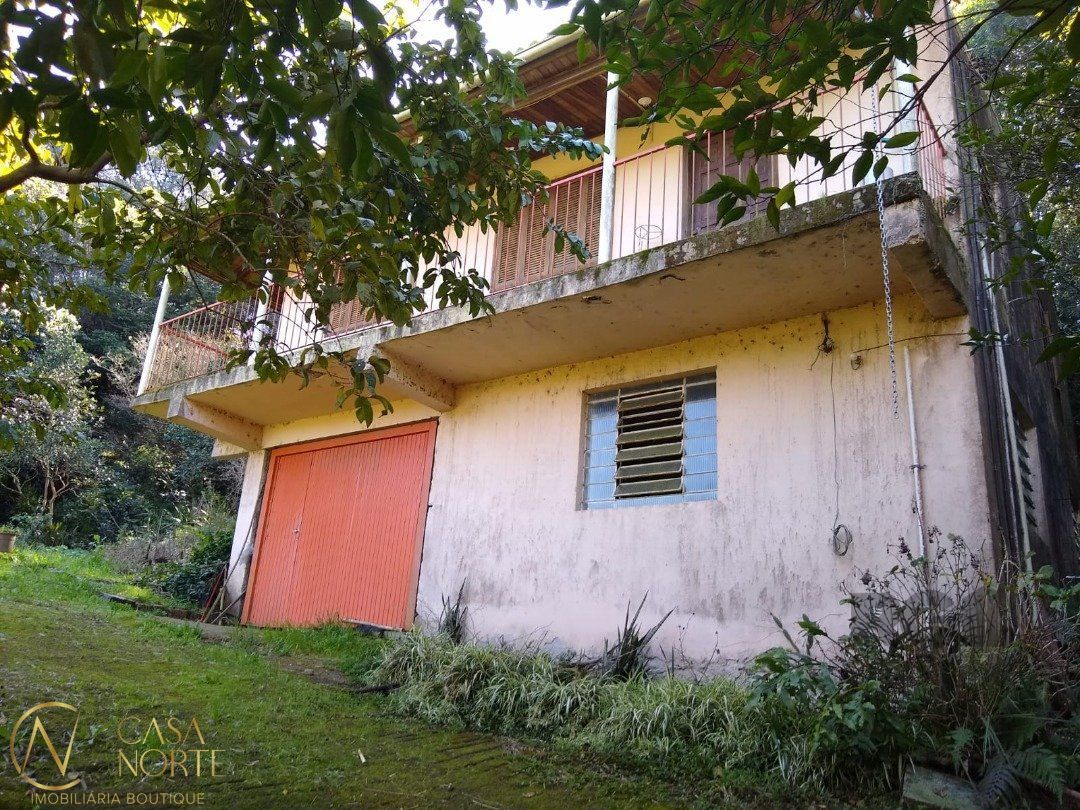 Terreno à venda  com 3032m², Avenida Professor Oscar Pereira no bairro Cascata em Porto Alegre