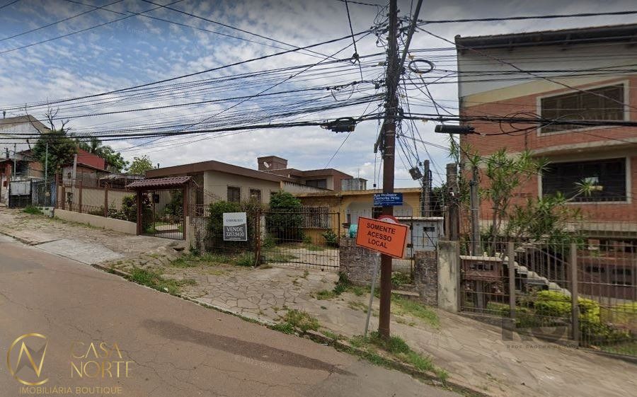 Terreno à venda  com 2131m², Rua Professor Clemente Pinto no bairro Medianeira em Porto Alegre
