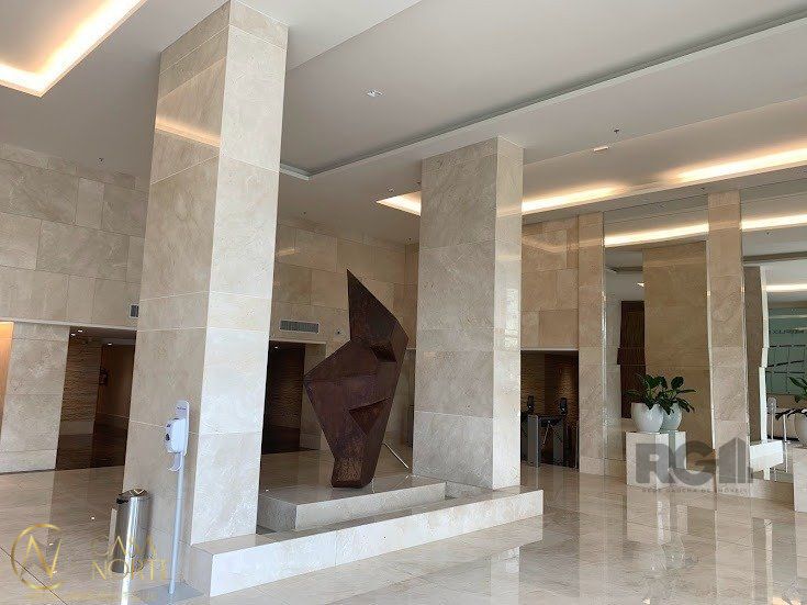 Sala Comercial à venda , 35m², Avenida Assis Brasil no bairro Cristo Redentor em Porto Alegre