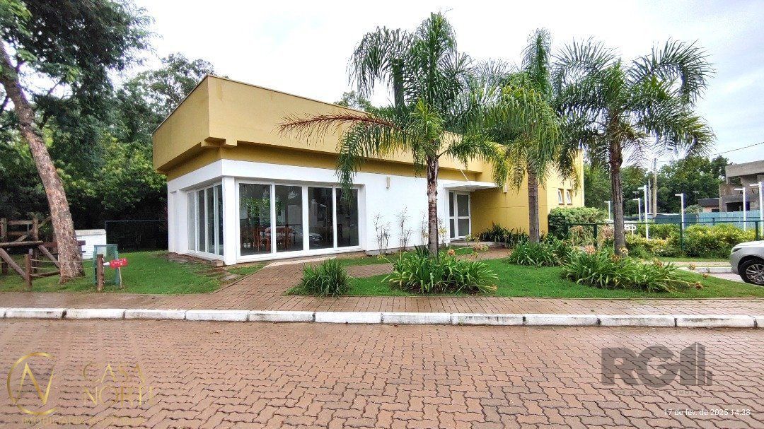 Casa de Condomínio à venda com 3 quartos, 108m², 1 suíte, 1 vaga, Estrada Jorge Pereira Nunes no bairro Campo Novo em Porto Alegre
