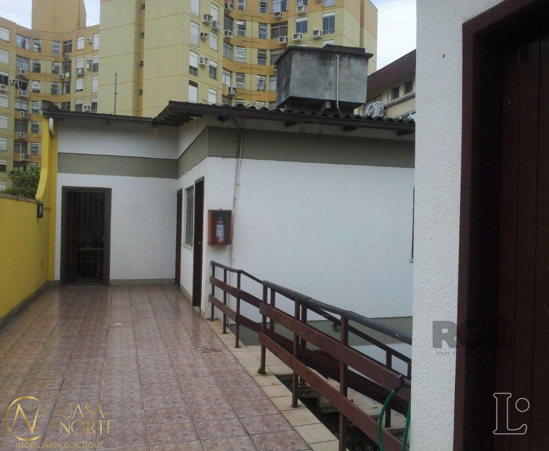 Sala Comercial à venda , 25m², Avenida Wenceslau Escobar no bairro Tristeza em Porto Alegre