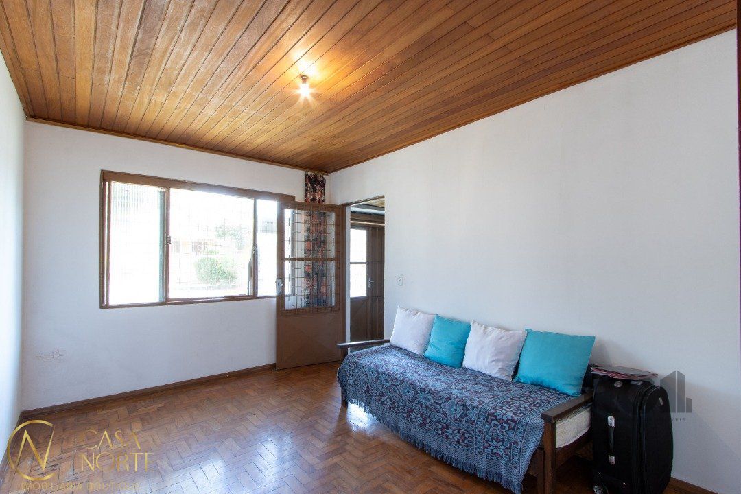 Casa à venda com 3 quartos, 153m², 2 vagas, Rua Hilario Cristo no bairro Aberta dos Morros em Porto Alegre
