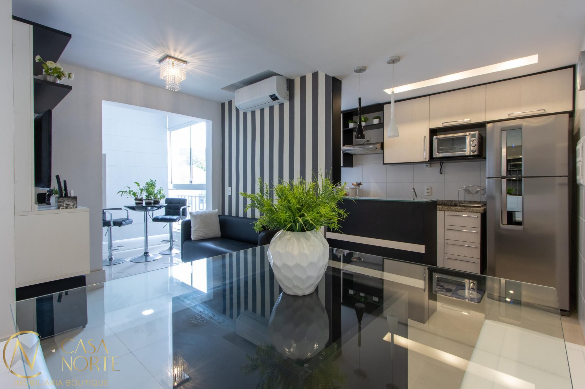 Apartamento à venda com 2 quartos, 51m², 1 suíte, 1 vaga, Avenida Arnaldo Bohrer no bairro Teresópolis em Porto Alegre