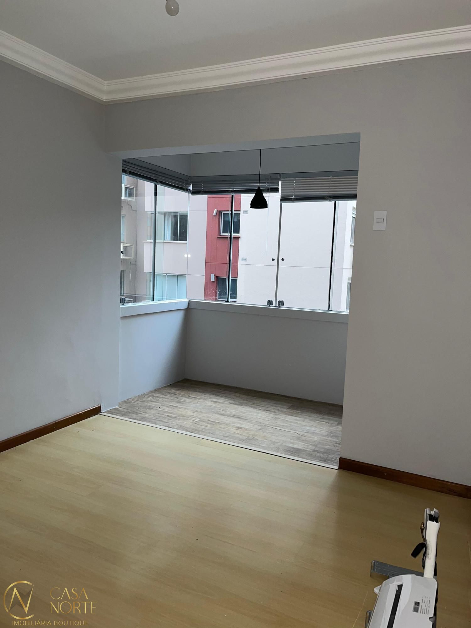 Apartamento à venda com 2 quartos, 61m², 1 vaga, Rua Costa Lima no bairro Nonoai em Porto Alegre