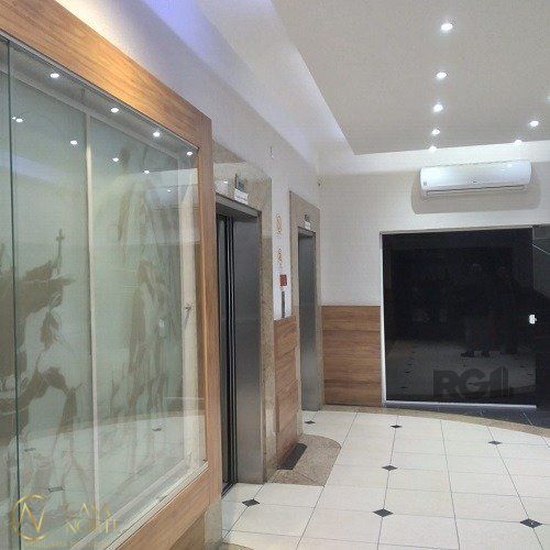 Sala Comercial à venda , 62m², Travessa Francisco de Leonardo Truda no bairro Centro Histórico em Porto Alegre