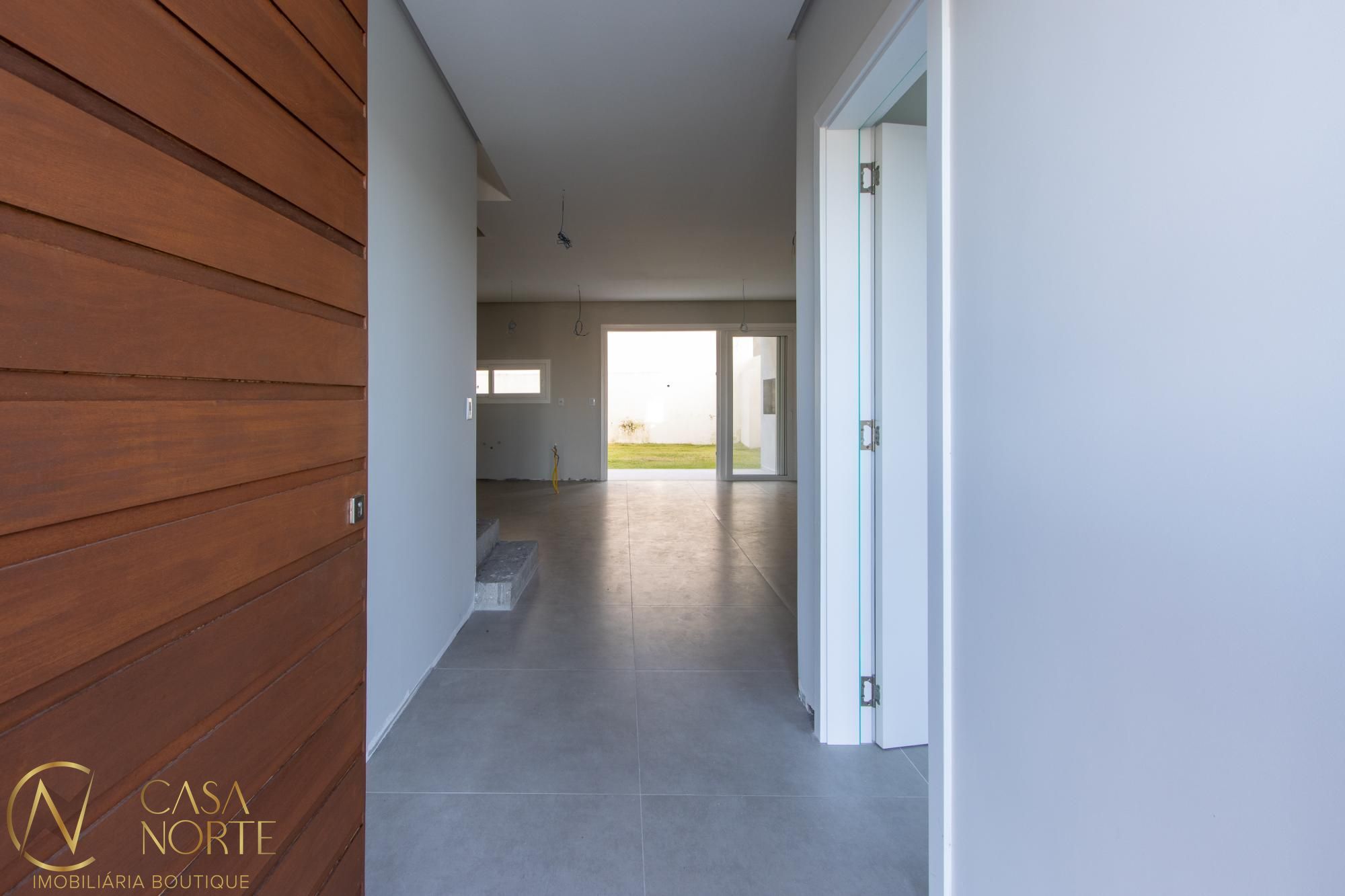 Casa de Condomínio à venda com 3 quartos, 194m², 3 suítes, 4 vagas, Rua Ivo Walter Kern no bairro Hípica em Porto Alegre