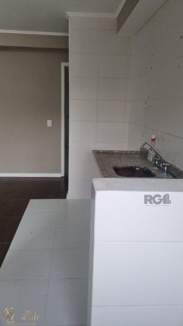 Apartamento à venda com 2 quartos, 51m², 1 vaga, Rua Marechal Mesquita no bairro Teresópolis em Porto Alegre