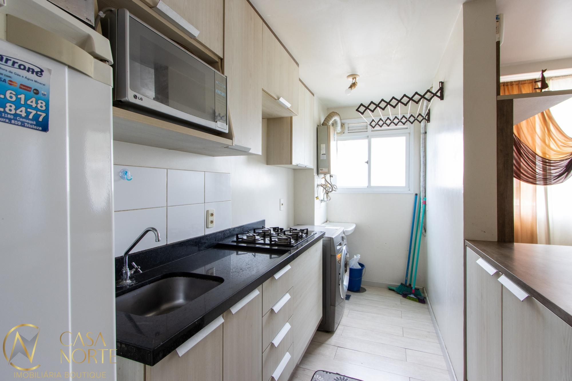 Apartamento à venda com 2 quartos, 45m², 1 vaga, Rua Coronel Massot no bairro Cristal em Porto Alegre