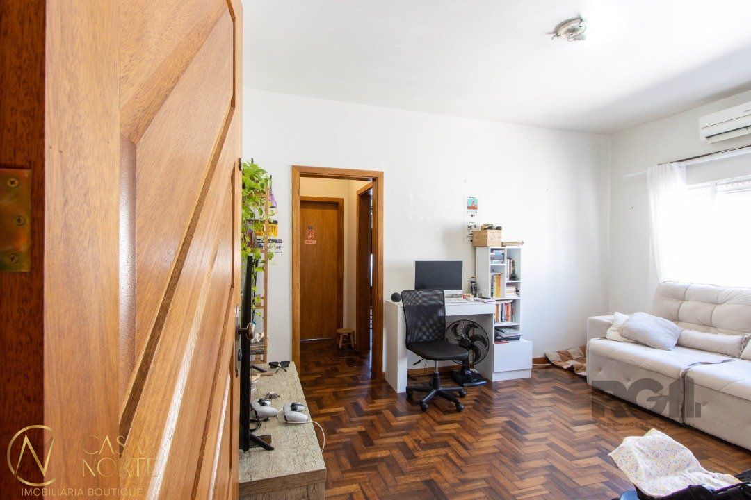 Apartamento à venda com 2 quartos, 71m², 1 vaga, Avenida Wenceslau Escobar no bairro Cristal em Porto Alegre