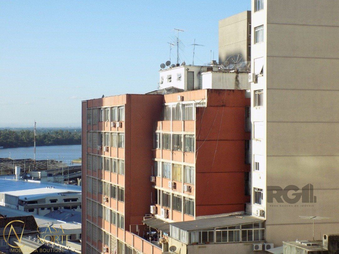Apartamento à venda com 1 quarto, 40m², Rua Coronel Vicente no bairro Centro Histórico em Porto Alegre
