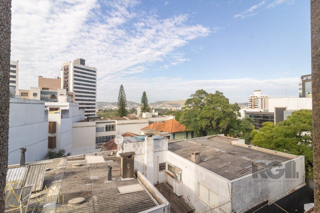 Sala Comercial à venda , 30m², Avenida Protásio Alves no bairro Petrópolis em Porto Alegre