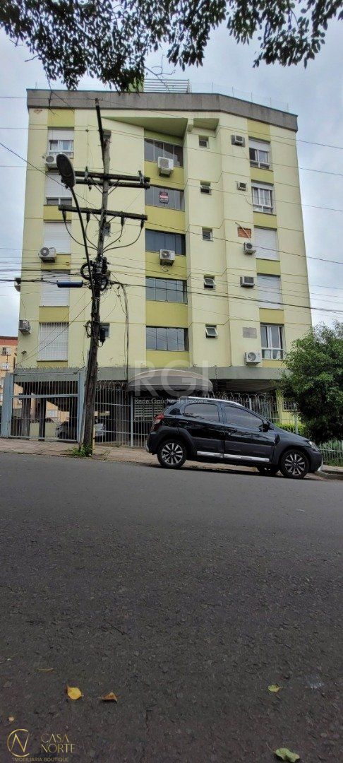 Apartamento à venda com 3 quartos, 102m², 1 vaga, Rua São Benedito no bairro Bom Jesus em Porto Alegre