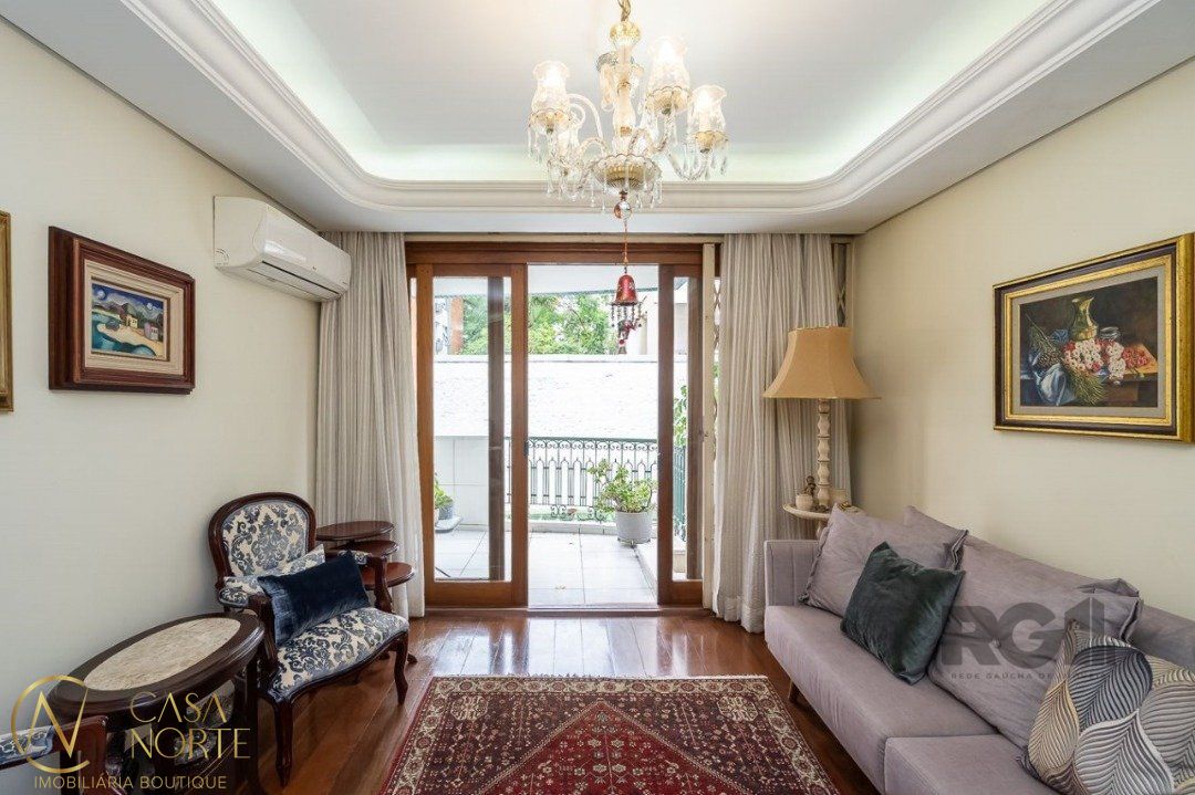 Apartamento à venda com 3 quartos, 131m², 1 suíte, 1 vaga, Rua Felicissimo de Azevedo no bairro Auxiliadora em Porto Alegre