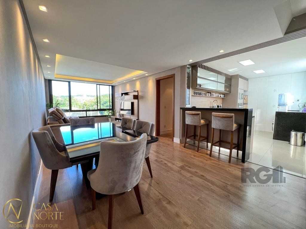 Apartamento à venda com 2 quartos, 84m², 1 suíte, 1 vaga, Avenida Otto Niemeyer no bairro Camaquã em Porto Alegre