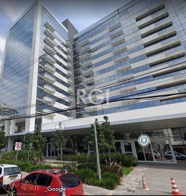 Sala Comercial à venda , 38m², Rua Gomes Jardim no bairro Santana em Porto Alegre