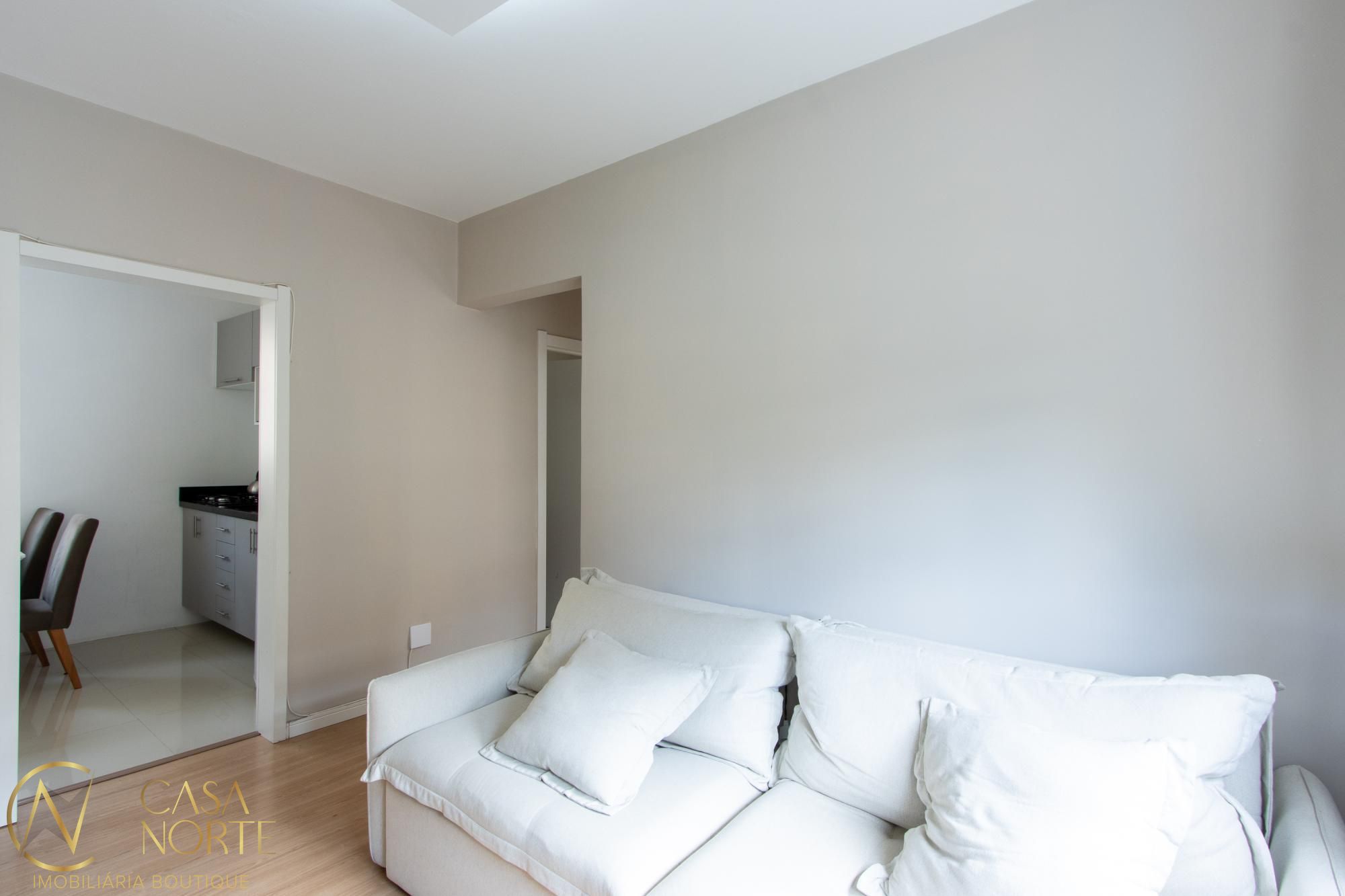 Apartamento à venda com 2 quartos, 48m², 1 vaga, Travessa Escobar no bairro Camaquã em Porto Alegre