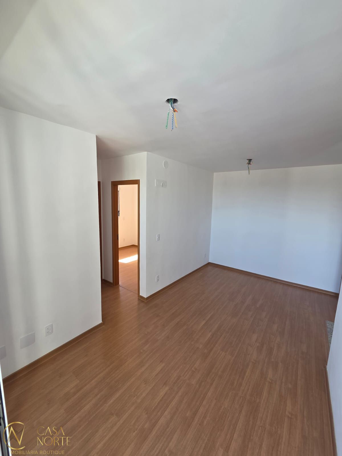 Apartamento à venda com 2 quartos, 52m², 1 suíte, 1 vaga, Rua Sílvio Silveira Soares no bairro Camaquã em Porto Alegre