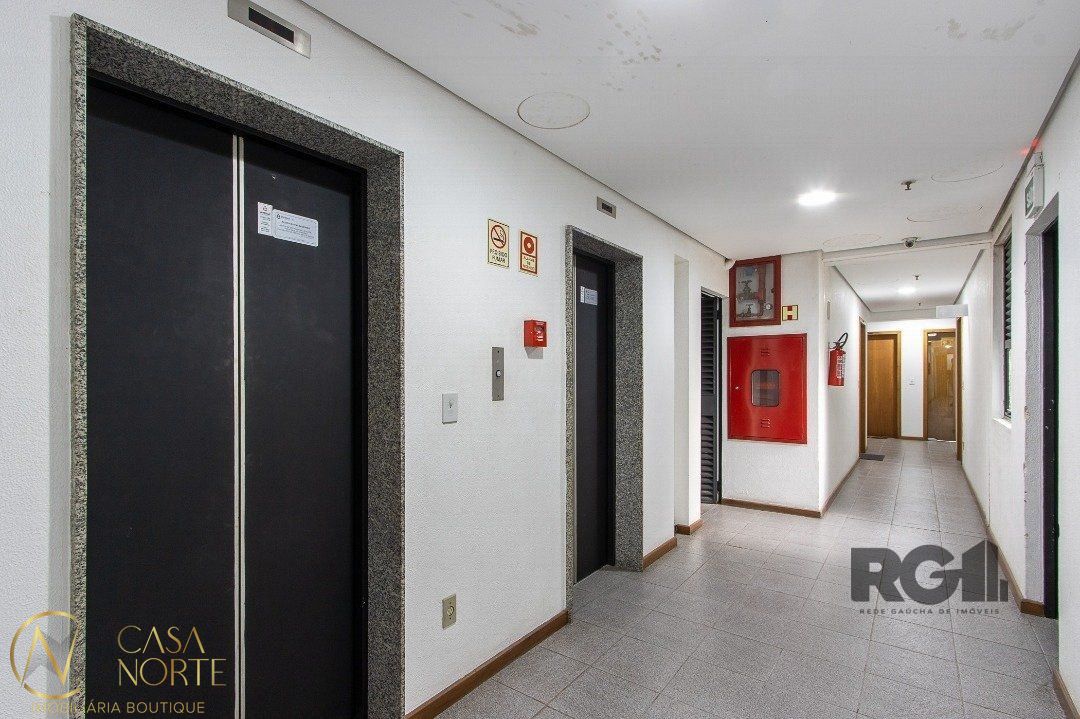 Sala Comercial à venda , 33m², Rua José de Alencar no bairro Menino Deus em Porto Alegre