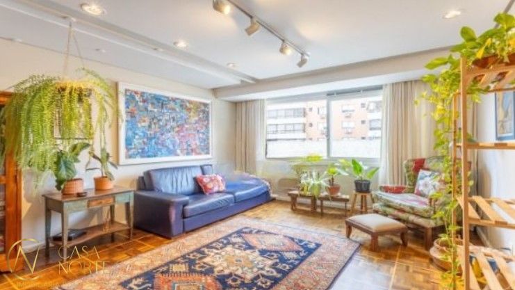 Apartamento à venda com 3 quartos, 115m², 1 suíte, 1 vaga, Rua Costa no bairro Menino Deus em Porto Alegre