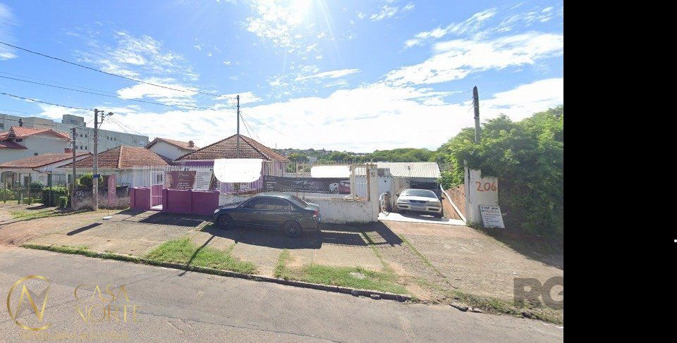 Casa à venda com 2 quartos, 396m², 10 vagas, Rua Pedro Boticario no bairro Glória em Porto Alegre