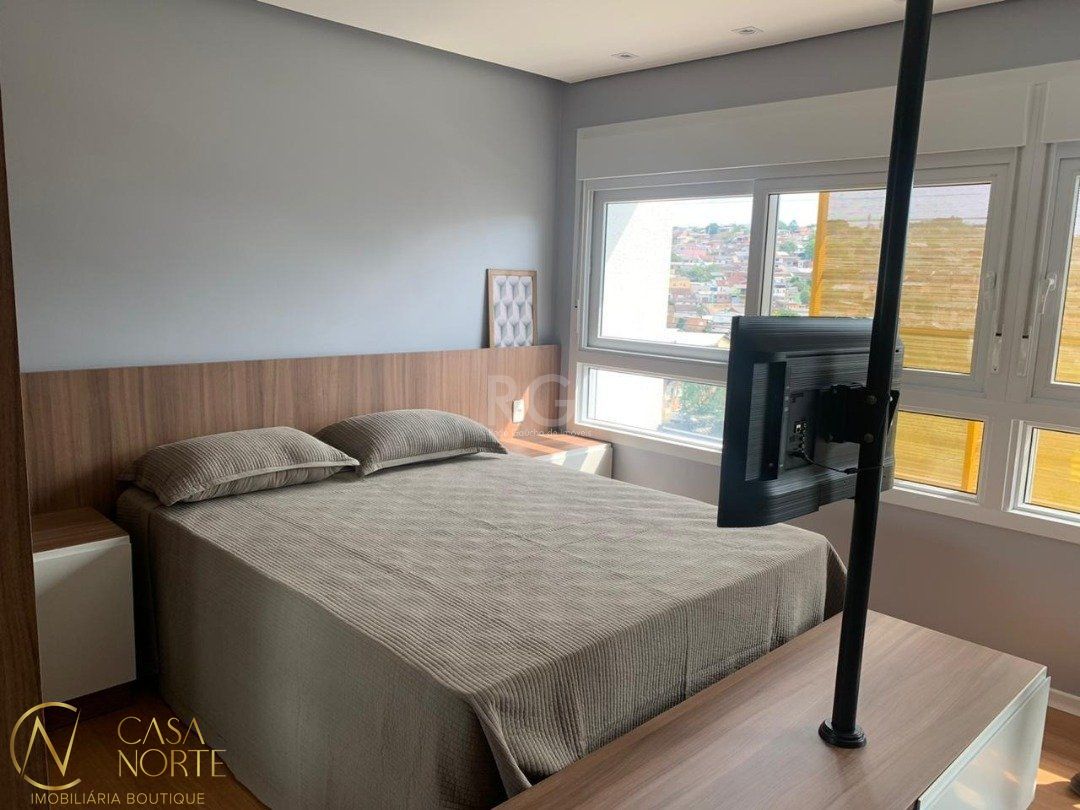 Studio à venda com 1 quarto, 42m², 1 suíte, 1 vaga, Avenida Ipiranga no bairro Petrópolis em Porto Alegre