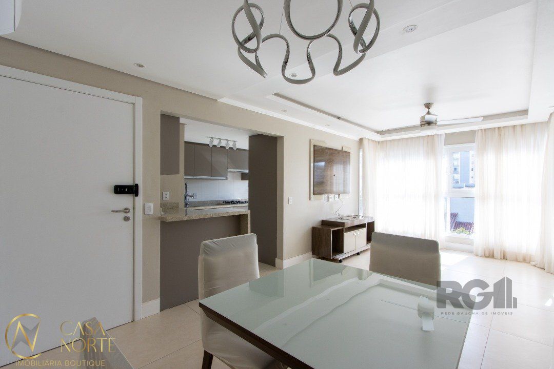 Apartamento à venda com 2 quartos, 71m², 1 suíte, 1 vaga, Rua Coronel Aristides no bairro Camaquã em Porto Alegre