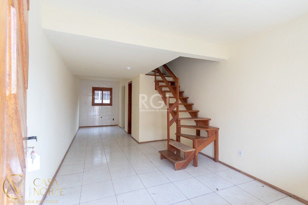 Casa de Condomínio à venda com 2 quartos, 86m², 1 vaga, Rua Hilario Gonçalves Pinha no bairro Hípica em Porto Alegre