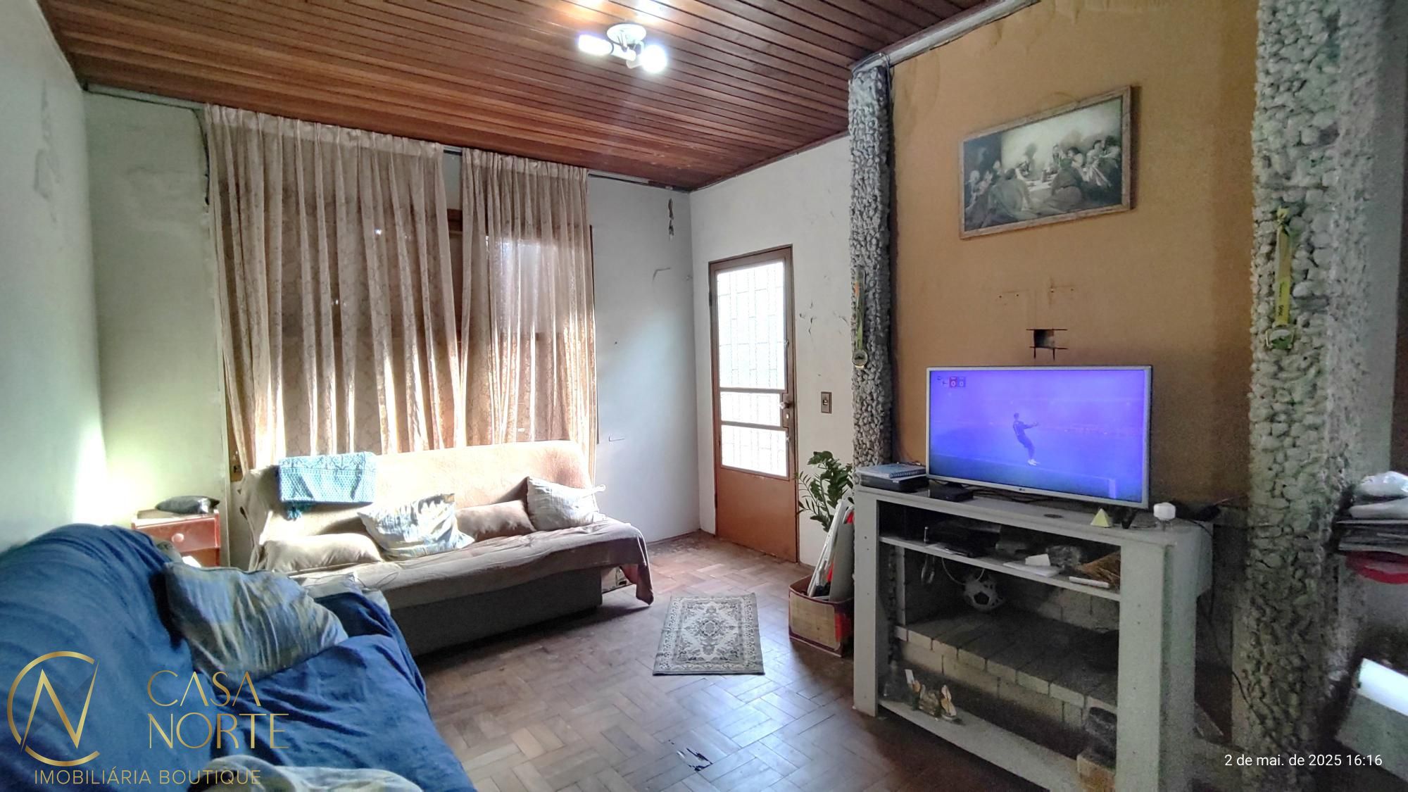 Casa à venda com 3 quartos, 107m², 1 suíte, 5 vagas, Avenida Pinheiro Borda no bairro Cristal em Porto Alegre
