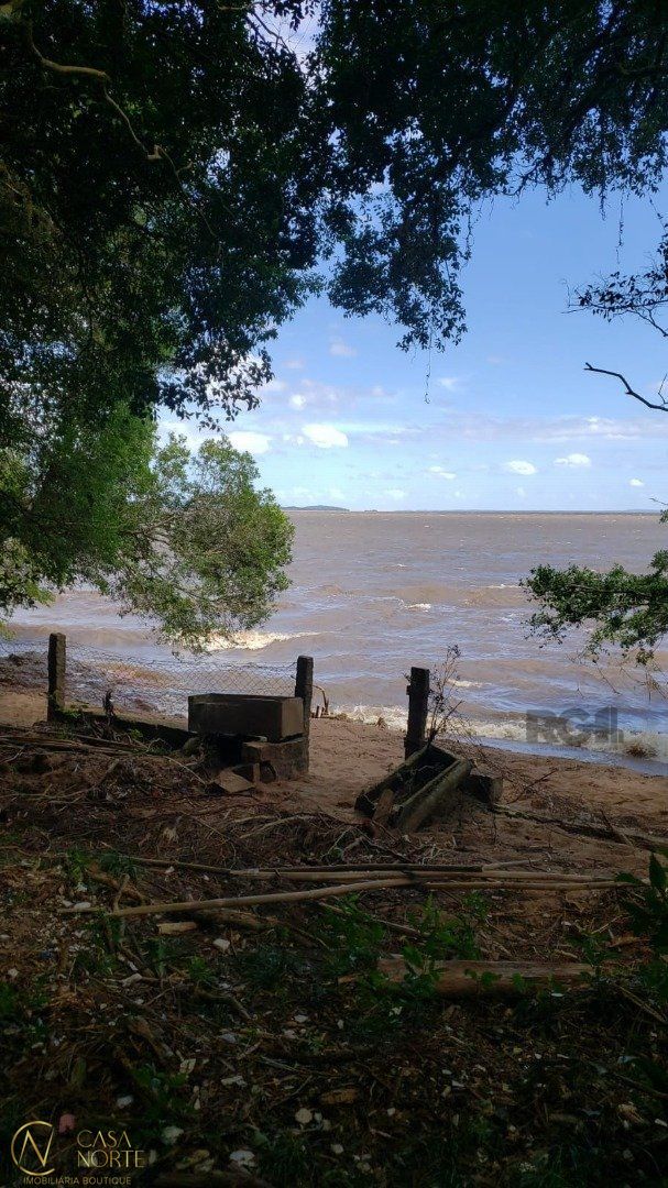Casa à venda com 3 quartos, 120m², Estrada Retiro da Ponta Grossa no bairro Ponta Grossa em Porto Alegre
