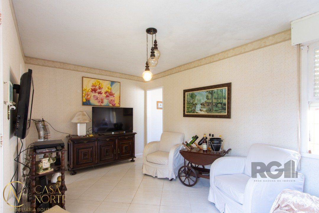 Casa à venda com 4 quartos, 75m², Acesso das Palmeiras no bairro Santa Tereza em Porto Alegre