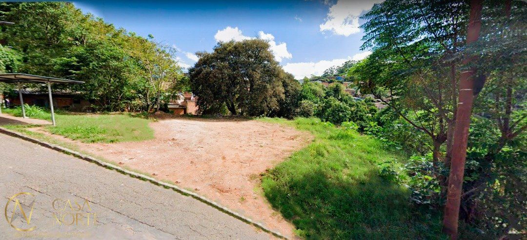 Terreno à venda  com 1599m², Rua dos Canudos no bairro Cascata em Porto Alegre