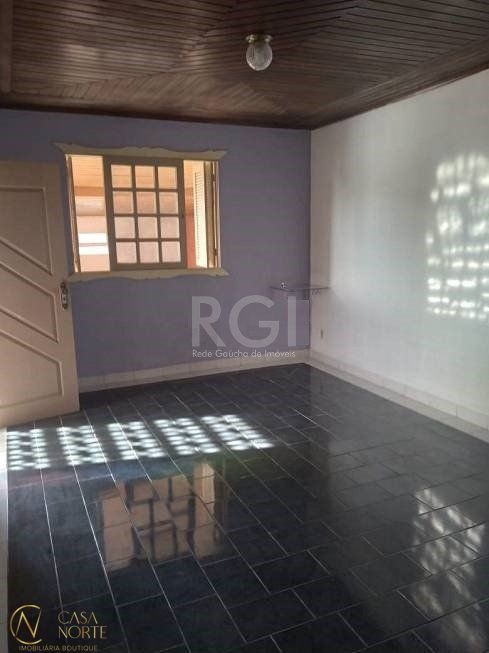 Casa à venda com 3 quartos, 90m², 1 suíte, 3 vagas, Rua Alypio José Nogueira no bairro Ponta Grossa em Porto Alegre