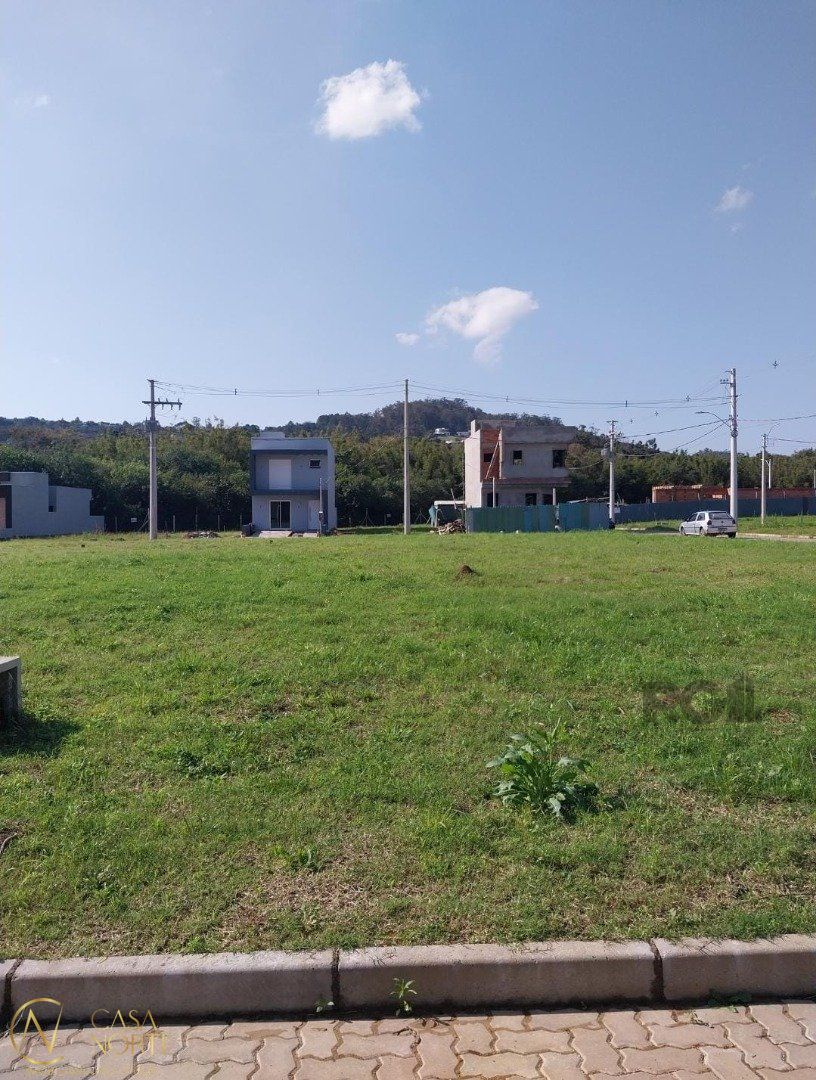 Terreno à venda  com 126m², Estrada Jorge Pereira Nunes no bairro Campo Novo em Porto Alegre