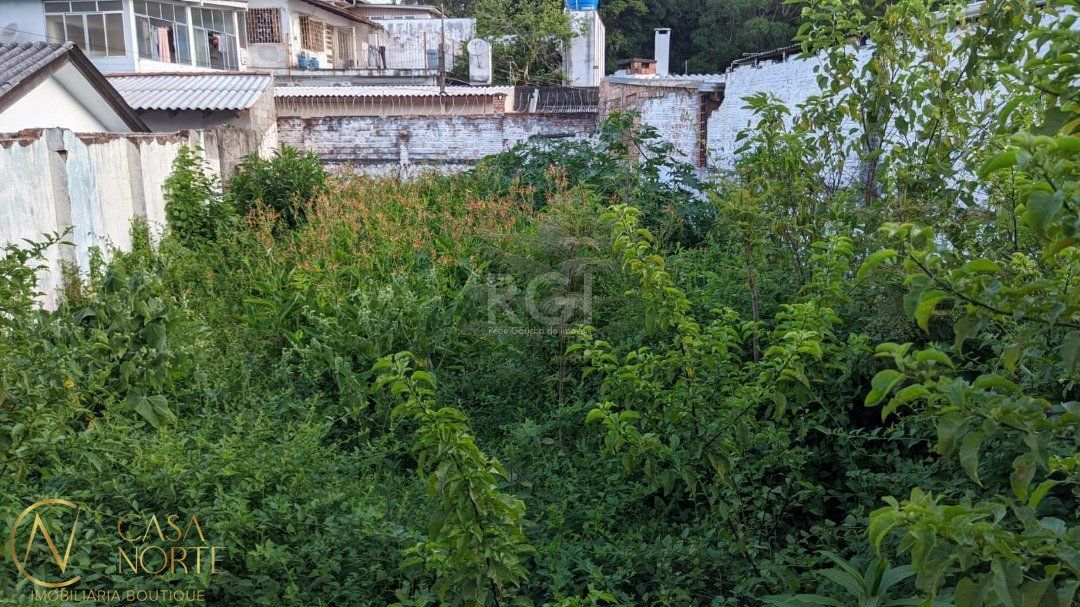 Terreno à venda , 140m², Rua Dom Vital no bairro Glória em Porto Alegre