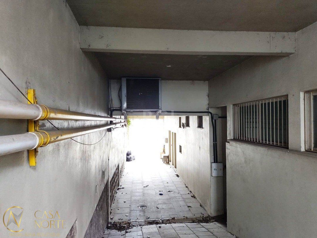 Prédio Comercial à venda , 461m², Rua Doutor Barcelos no bairro Tristeza em Porto Alegre