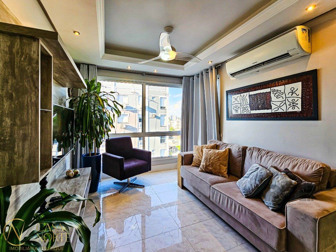 Apartamento à venda com 3 quartos, 75m², 1 suíte, 2 vagas, Rua Coronel Massot no bairro Cristal em Porto Alegre