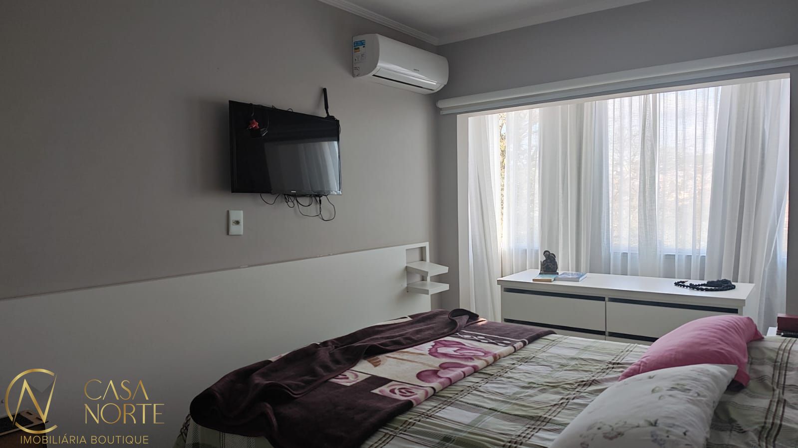 Apartamento à venda com 2 quartos, 63m², 1 vaga, Avenida Jacuí no bairro Cristal em Porto Alegre