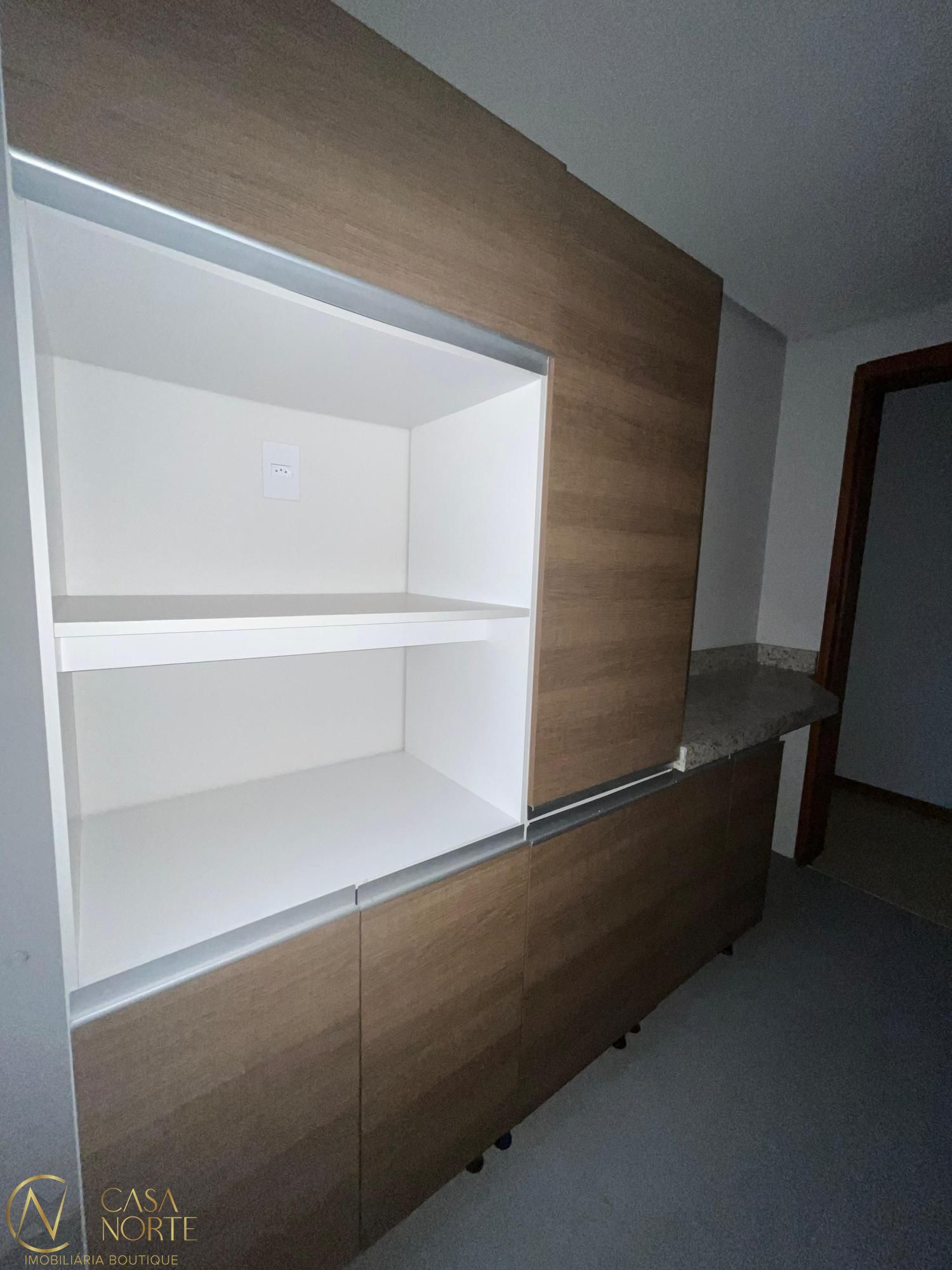 Apartamento à venda com 2 quartos, 61m², 1 vaga, Rua Costa Lima no bairro Nonoai em Porto Alegre