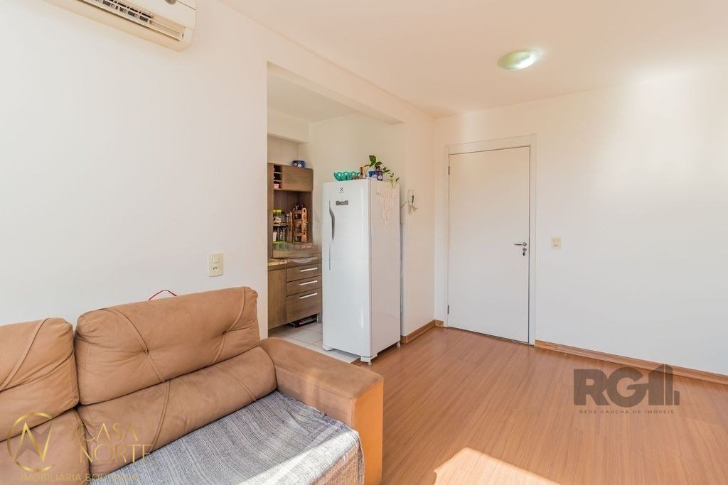 Apartamento à venda com 2 quartos, 48m², 1 vaga, Rua Tenente Ary Tarrago no bairro Jardim Itu em Porto Alegre
