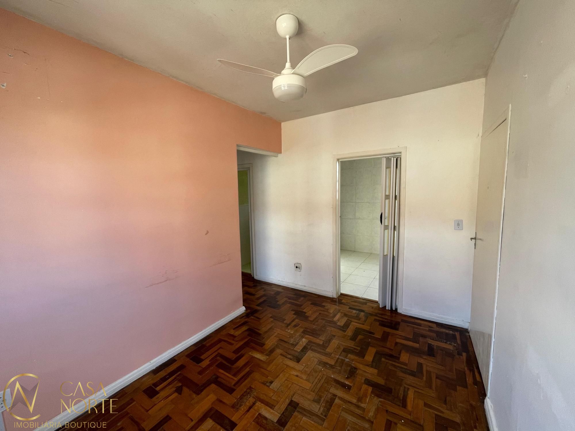 Apartamento à venda com 2 quartos, 48m², 1 vaga, Travessa Escobar no bairro Camaquã em Porto Alegre