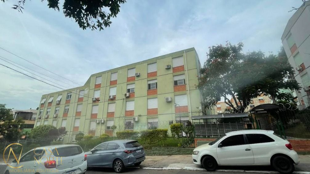 Apartamento à venda com 2 quartos, 52m², 1 vaga, Avenida Taquary no bairro Cristal em Porto Alegre
