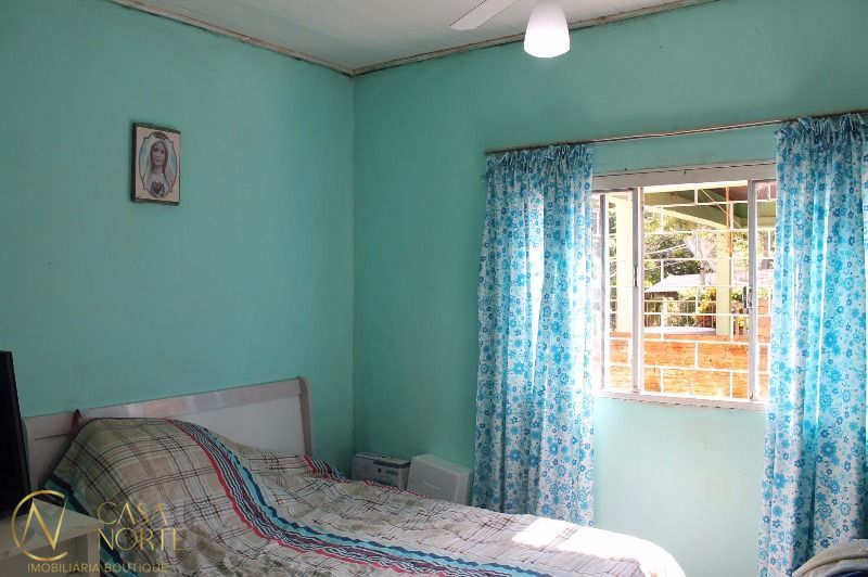 Casa à venda com 4 quartos, 650m², 2 vagas, Avenida Vereador Roberto Landell de Moura no bairro Aberta dos Morros em Porto Alegre