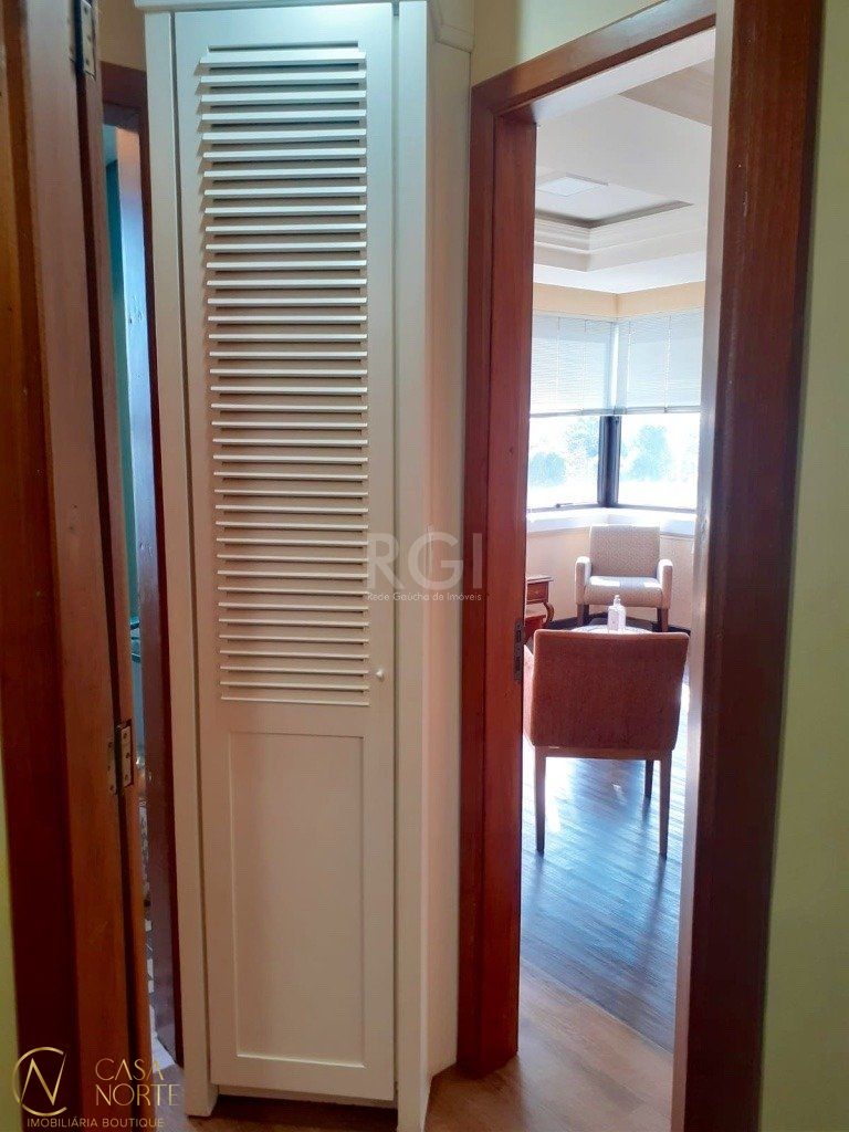 Sala Comercial à venda , 39m², Rua Barao de Cerro Largo no bairro Menino Deus em Porto Alegre