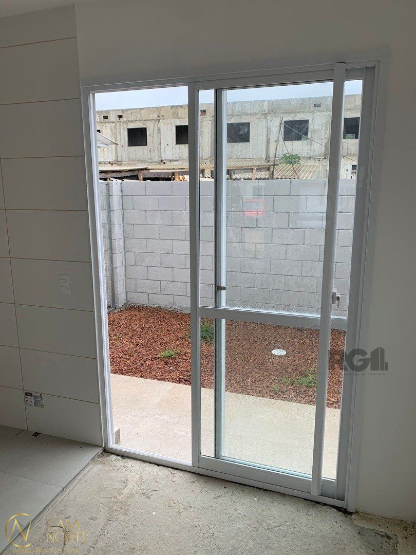 Casa de Condomínio à venda com 2 quartos, 87m², Estrada Cristiano Kraemer no bairro Vila Nova em Porto Alegre