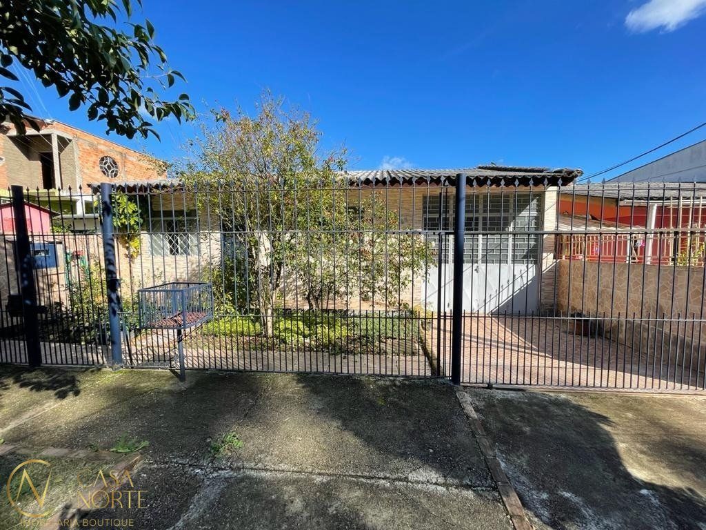 Casa à venda com 2 quartos, 270m², 2 vagas, Avenida Deputado Adao Pretto no bairro Lomba do Pinheiro em Porto Alegre