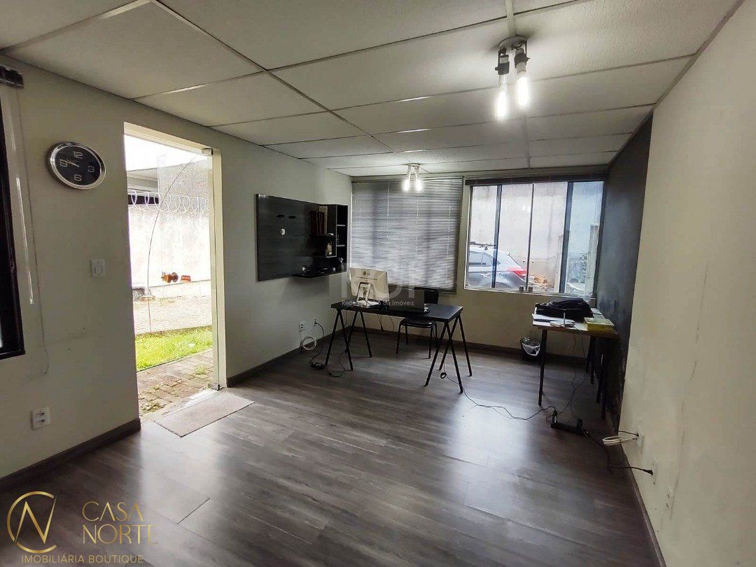 Prédio Comercial à venda , 461m², Rua Doutor Barcelos no bairro Tristeza em Porto Alegre