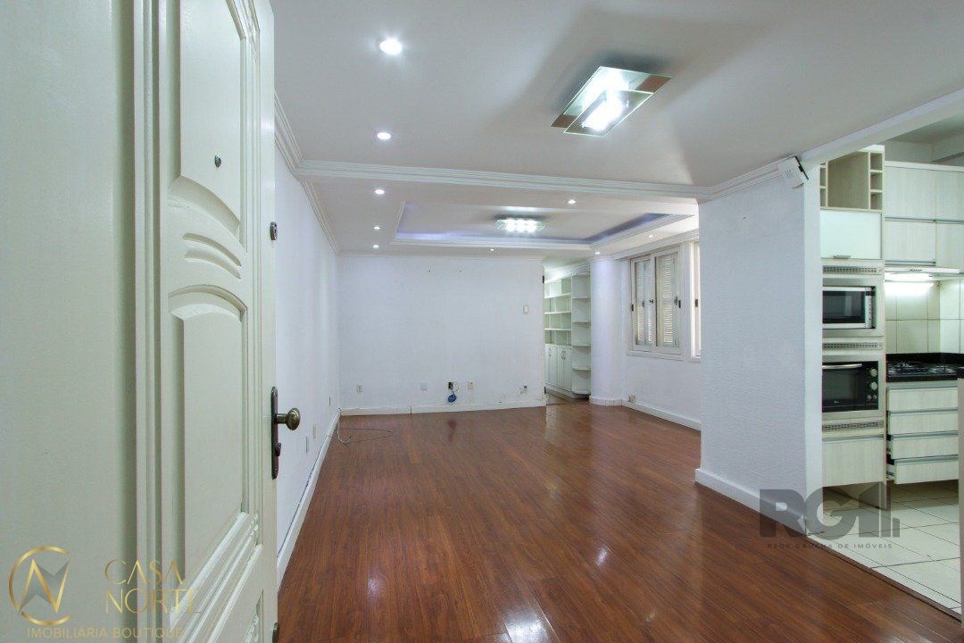 Apartamento à venda com 3 quartos, 93m², 1 suíte, Avenida Venancio Aires no bairro Cidade Baixa em Porto Alegre